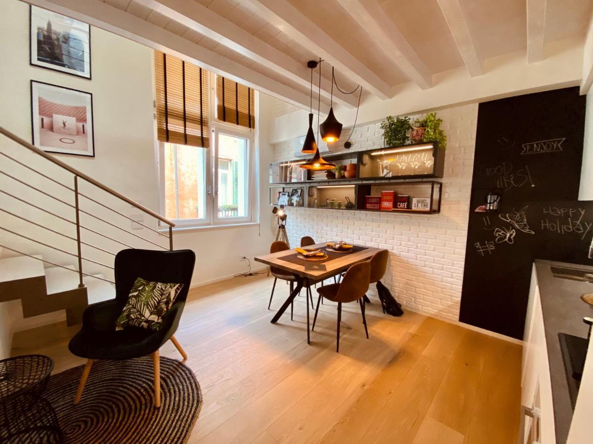 Volto Corte Farina Apartments - Luxury Lofts 베로나 외부 사진