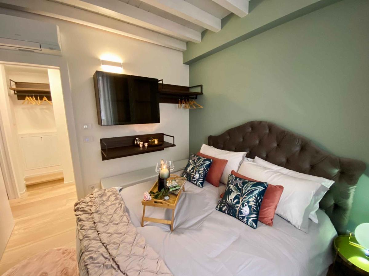 Volto Corte Farina Apartments - Luxury Lofts 베로나 외부 사진