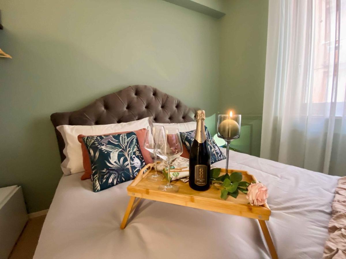 Volto Corte Farina Apartments - Luxury Lofts 베로나 외부 사진