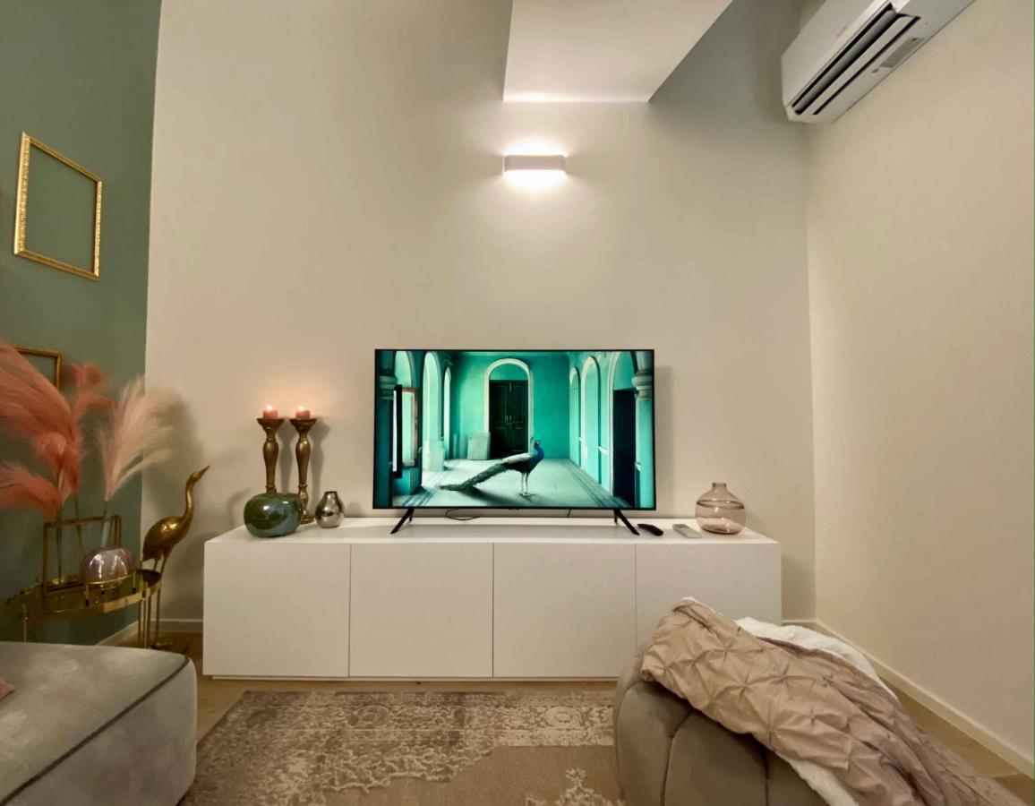 Volto Corte Farina Apartments - Luxury Lofts 베로나 외부 사진